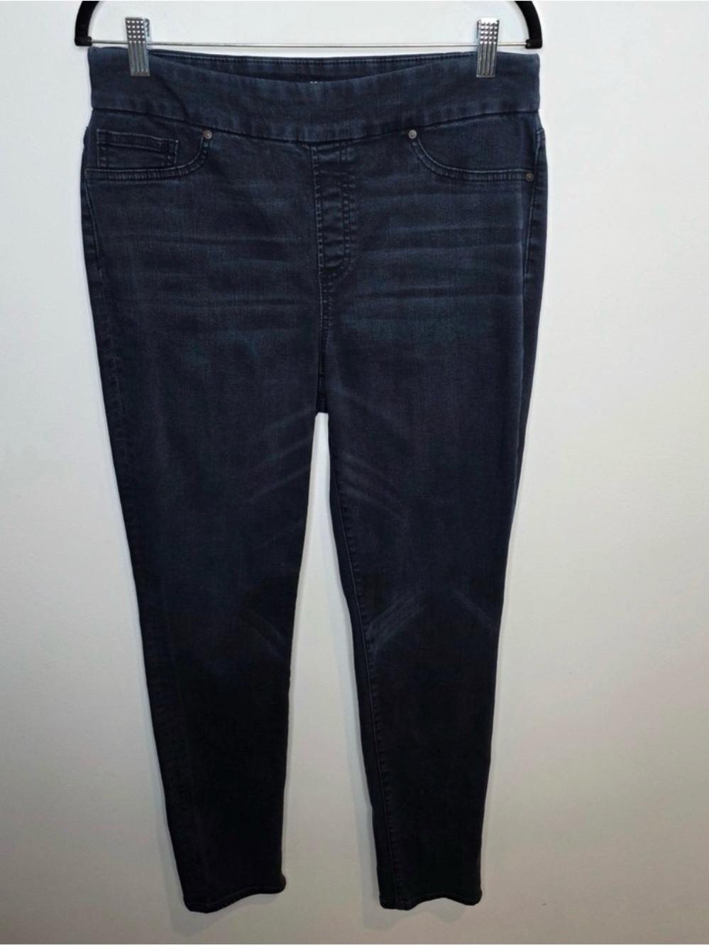 Chicos Jean jeggings size 1(8)